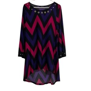 Calessa Women’s Blouse XL Pink, Purple, & Black Chevron Pattern